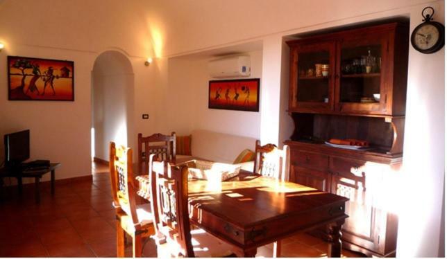 Dammuso Favarelle Da Caty Apartment Scauri  Екстериор снимка