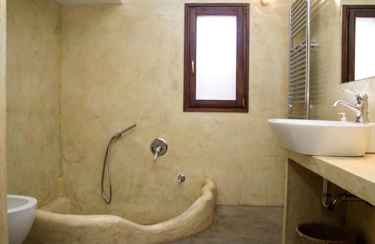Dammuso Favarelle Da Caty Apartment Scauri  Екстериор снимка